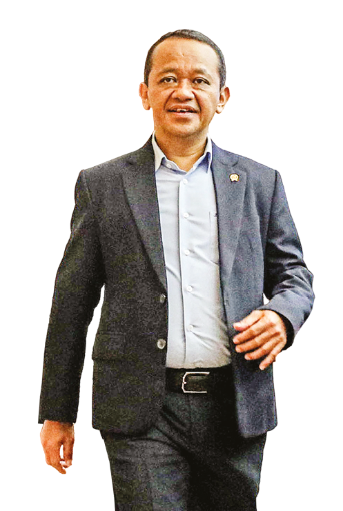 JIBI/Bisnis/Eusebio Chrysnamurti RAKER KEMENTERIAN ESDM DENGAN KOMISI XII Menteri ESDM Bahlil Lahadalia bersiap mengikuti rapat kerja dengan Komisi XII DPR RI di Kompleks Parlemen, Senayan, Jakarta, Senin (14/7/2025). Rapat tersebut membahas mengenai penetapan RKA-K/L dan RKP Tahun Anggaran 2026 serta pembahasan laporan keuangan pemerintah pusat APBN Tahun Anggaran 2024. 